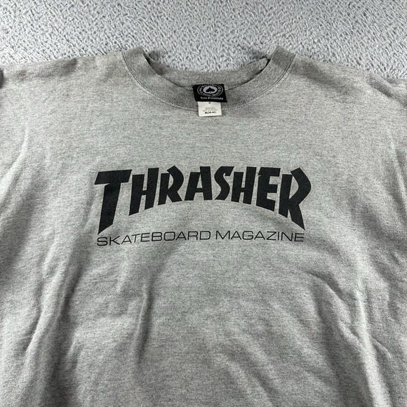 Thrasher Crewneck Sweater Mens Medium Gray Black Skater Surf Y2K - Picture 5 of 9